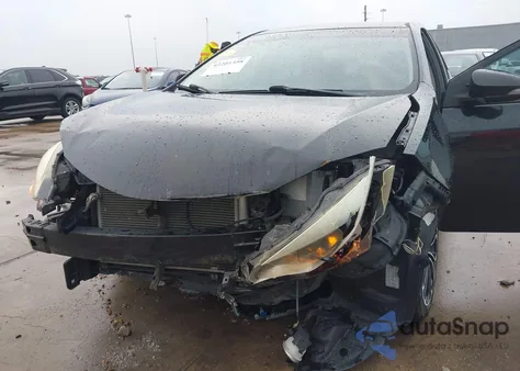 2014 Toyota Corolla S Plus z USA, uszkodzony, nr VIN 2T1BURHE5EC180252